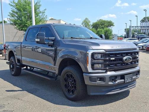 2023 Ford F-350 LARIAT SUPER DUTY