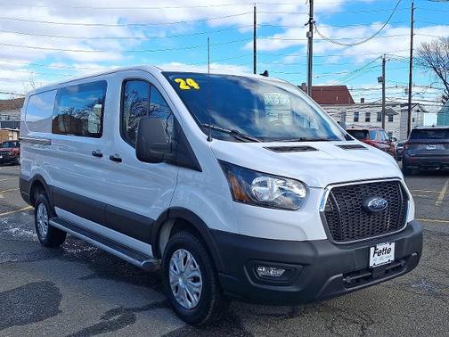 2024 Ford Transit-250 