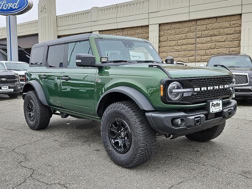 2023 Ford Bronco WILDTRAK