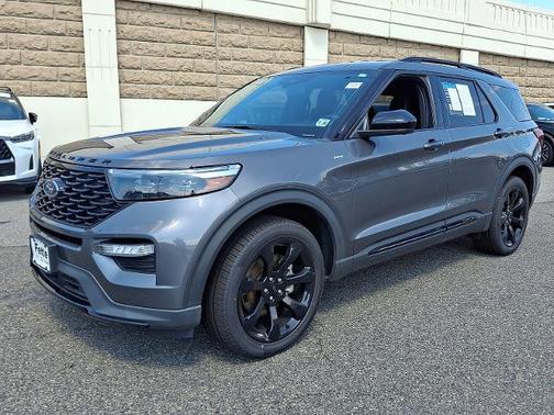 CARBONIZED GRAY METALLIC 2023 Ford Explorer ST-LINE