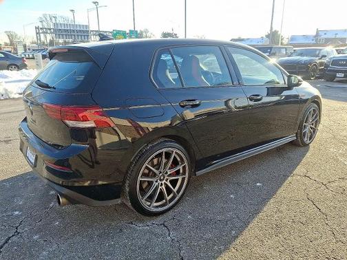 2024 Volkswagen Golf GTI 2.0T 380 SE