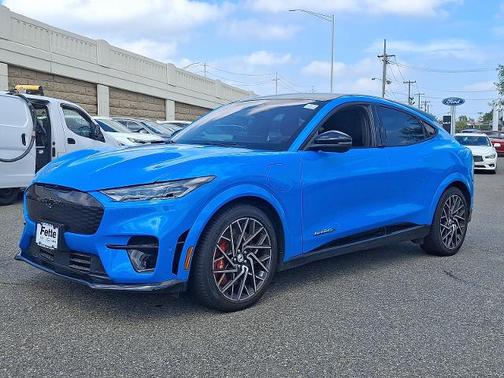 2022 Ford Mustang Mach-E GT