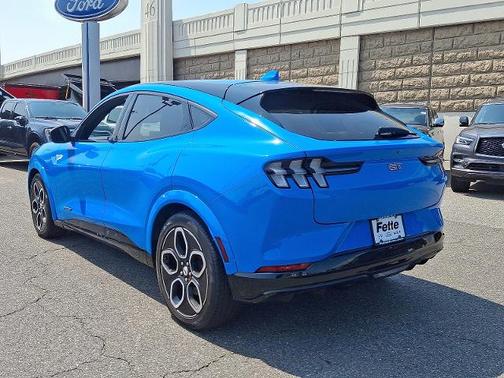 2021 Ford Mustang Mach-E GT