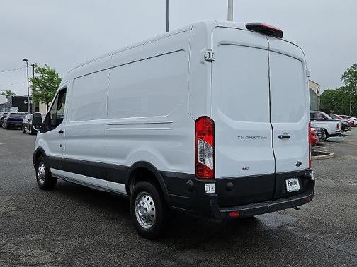 2024 Ford Transit-250 148 WB MEDIUM ROOF CARGO