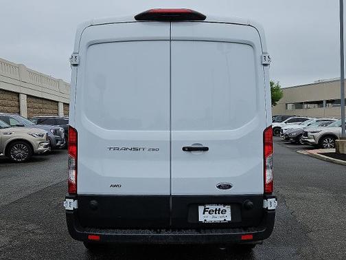 2024 Ford Transit-250 148 WB MEDIUM ROOF CARGO
