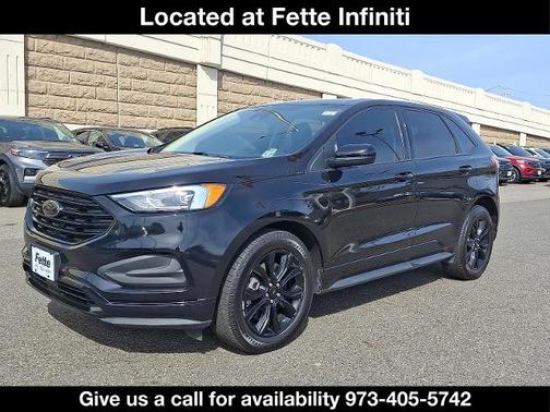 2022 Ford Edge SE