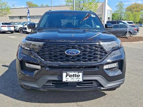 AGATE BLACK METALLIC 2023 Ford Explorer ST-LINE