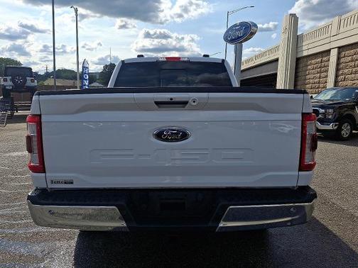 OXFORD WHITE 2022 Ford F-150 LARIAT