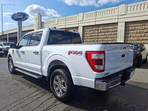 OXFORD WHITE 2022 Ford F-150 LARIAT