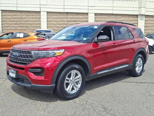 RAPID RED MET TINTED CC 2022 Ford Explorer XLT