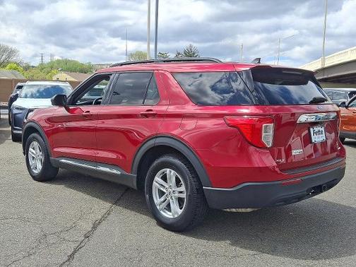 RAPID RED MET TINTED CC 2022 Ford Explorer XLT