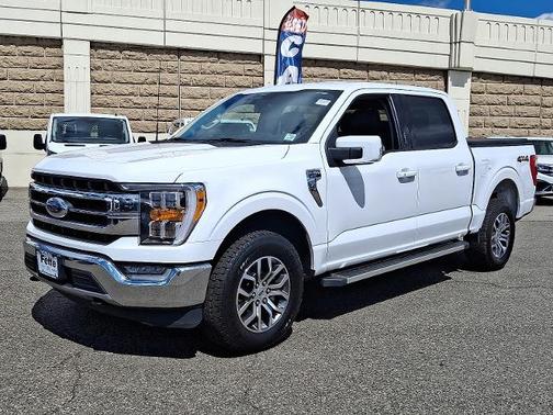 OXFORD WHITE 2022 Ford F-150 LARIAT Truck
