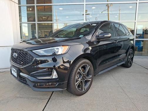 2020 Ford Edge ST