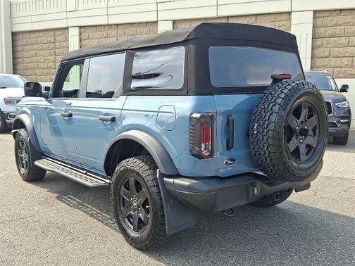 2022 Ford Bronco BLACK DIAMOND
