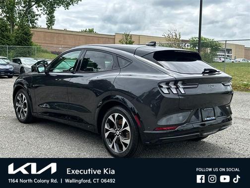 2022 Ford Mustang Mach-E Premium