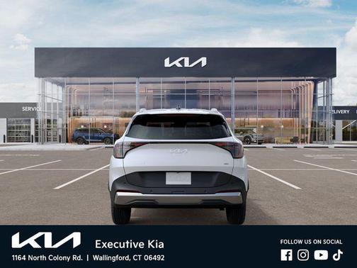 Snow White Pearl 2026 Kia Sportage Hybrid EX