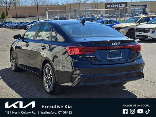 2022 Kia Forte LXS