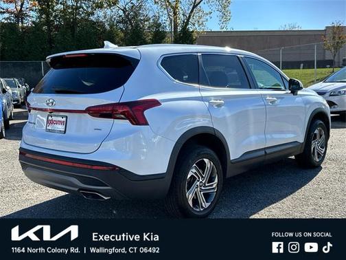 2021 Hyundai SANTA FE SE