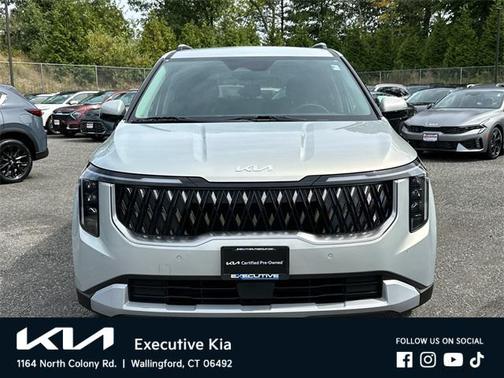 2025 Kia Carnival EX