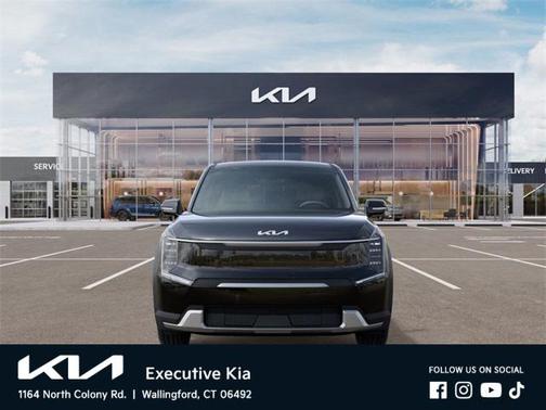 2026 Kia EV9 Light Long Range