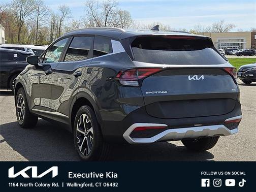 2025 Kia Sportage EX