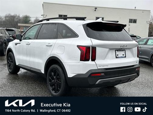 2023 Kia Sorento S