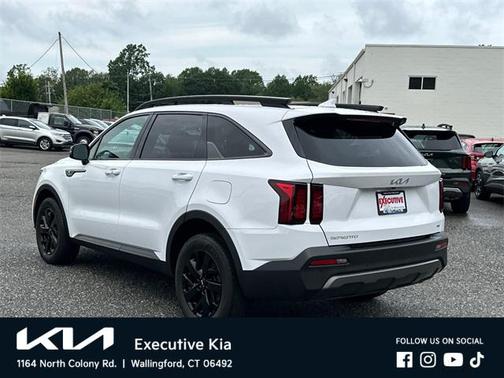 2023 Kia Sorento S