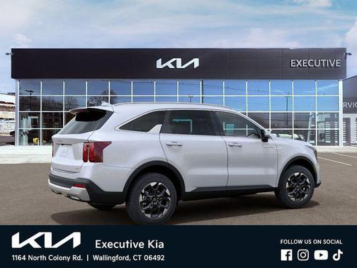 White 2026 Kia Sorento S