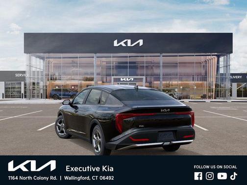 2026 Kia K4 LXS