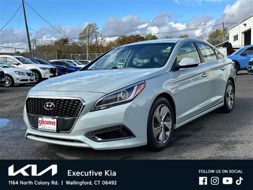 2016 Hyundai SONATA Hybrid Limited