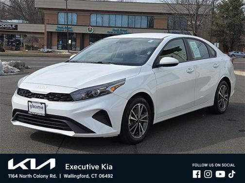 2022 Kia Forte LXS