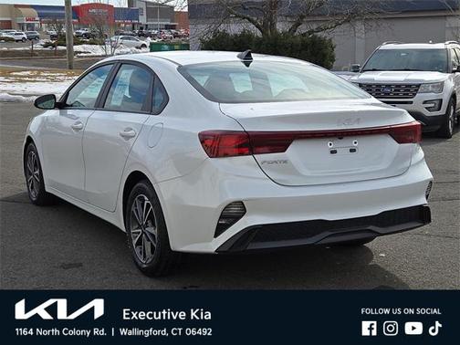 2022 Kia Forte LXS