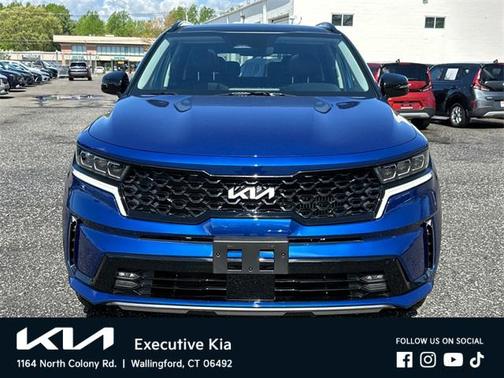 2022 Kia Sorento SX
