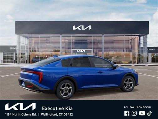 2026 Kia K4 LXS
