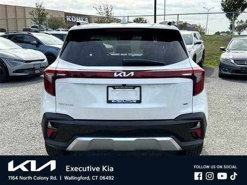 2024 Kia Seltos EX