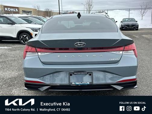 2022 Hyundai ELANTRA Limited