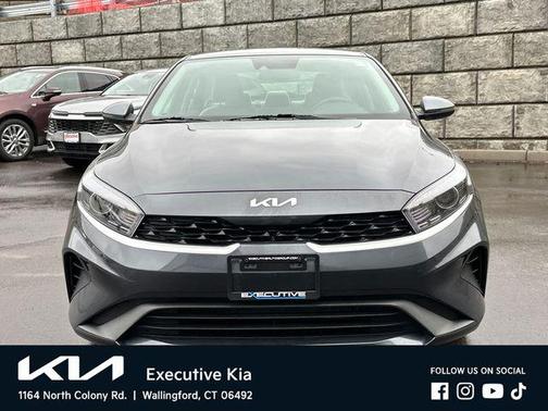 Gravity Gray 2023 Kia Forte LXS