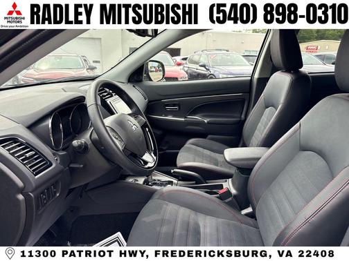 Labrador Black Pearl 2025 Mitsubishi Outlander Sport
