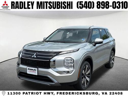 Alloy Silver 2026 Mitsubishi Outlander SE