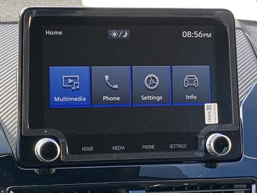 Labrador Black Pearl 2026 Mitsubishi Eclipse Cross LE