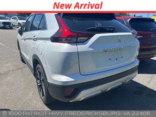 White Diamond 2025 Mitsubishi Eclipse Cross SE