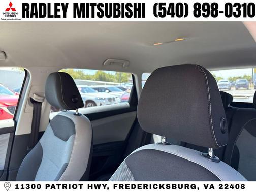 Platinum Gray Metallic 2024 Volkswagen Taos 1.5T S