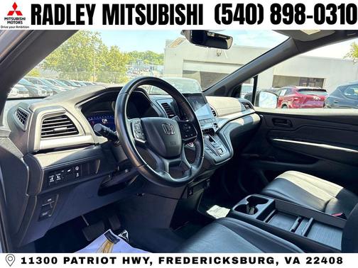 Sonic Gray Pearl 2023 Honda Odyssey Sport