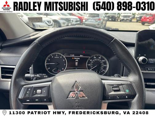 Alloy Silver 2024 Mitsubishi Outlander SE 2.5 2WD
