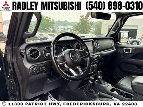 Black 2022 Jeep Gladiator Overland