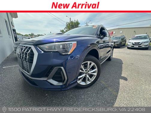 Navarra Blue Metallic 2022 Audi Q3 45 S line Premium