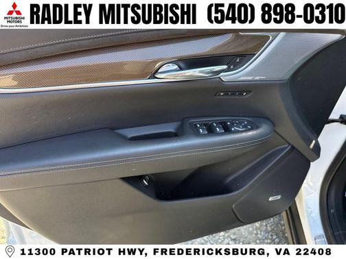 Crystal White Tricoat 2021 Cadillac XT6 Sport AWD