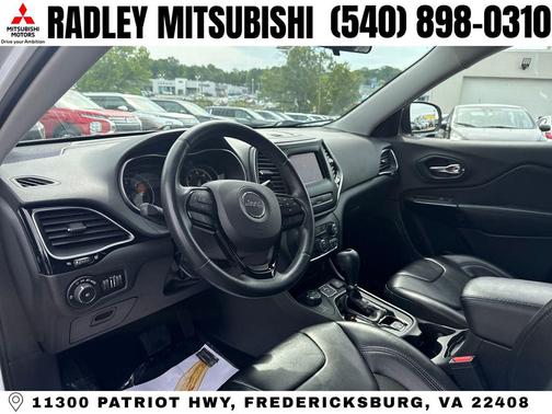 Bright White Clearcoat 2019 Jeep Cherokee Latitude Plus