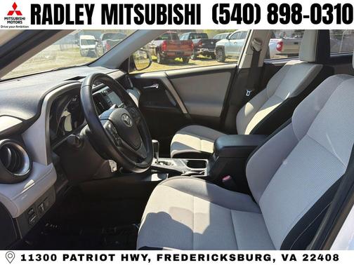 Super White 2017 Toyota RAV4 XLE