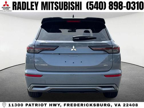 Moonstone 2026 Mitsubishi Outlander SEL